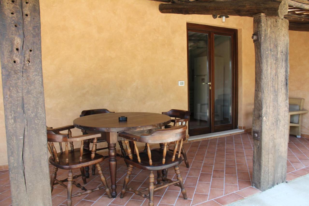 Tenuta Conte Ruggero Santa Domenica  Esterno foto