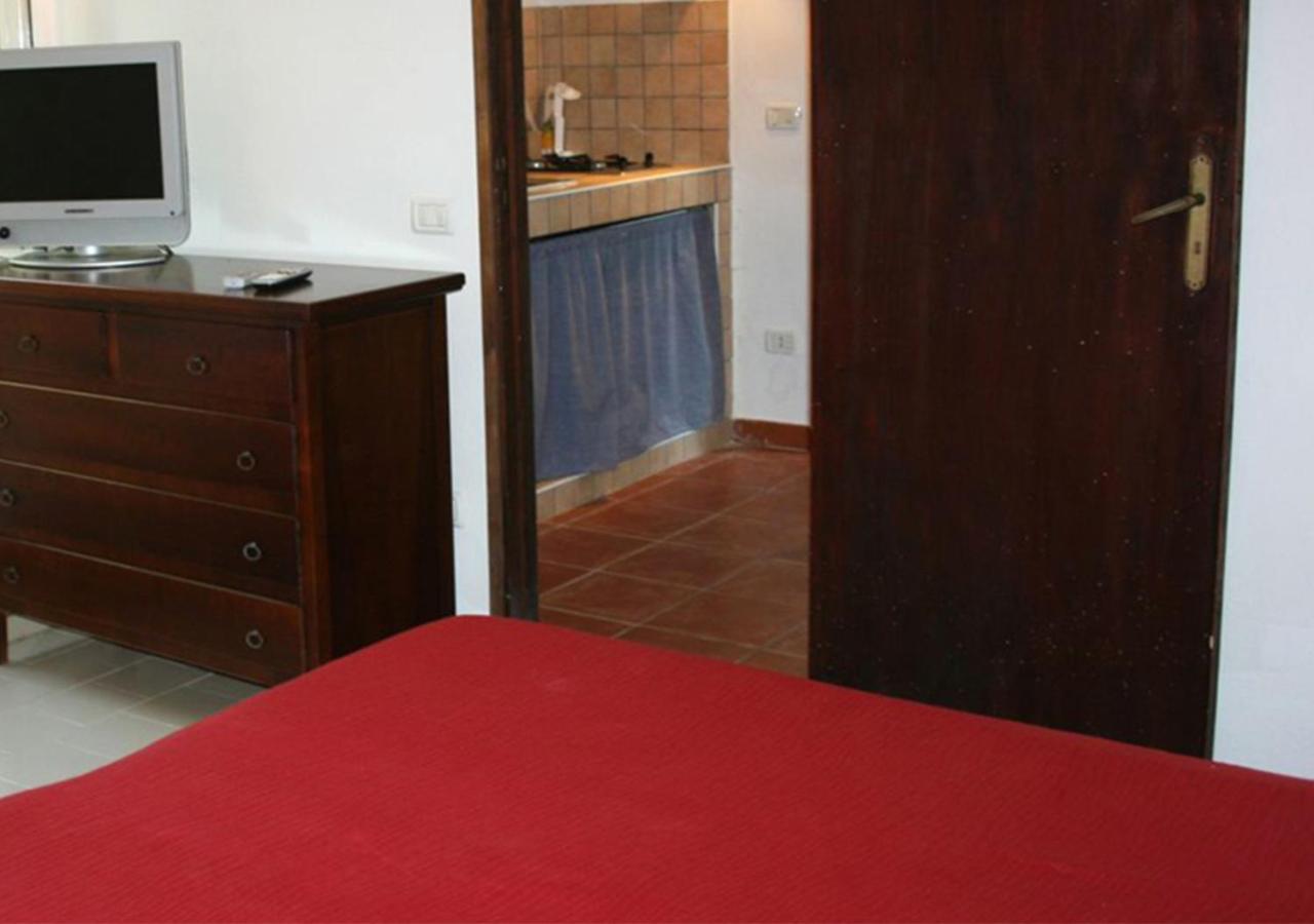 Tenuta Conte Ruggero Santa Domenica  Esterno foto
