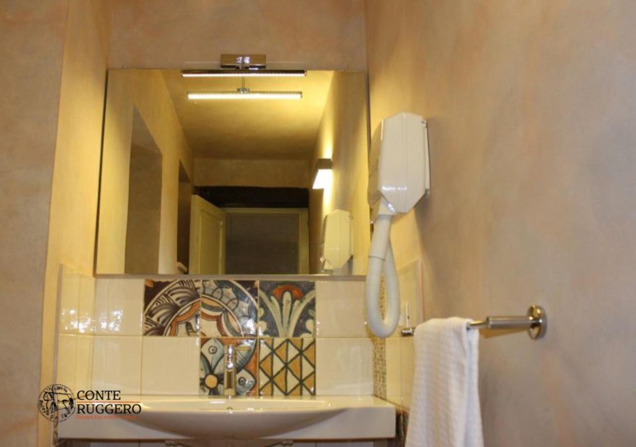 Tenuta Conte Ruggero Santa Domenica  Esterno foto